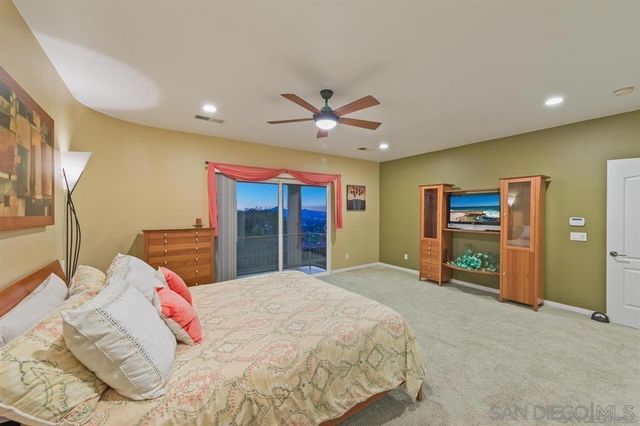 836 Camelot Pkwy, El Cajon, CA 92019