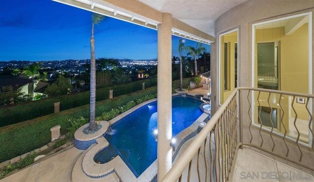 836 Camelot Pkwy, El Cajon, CA 92019