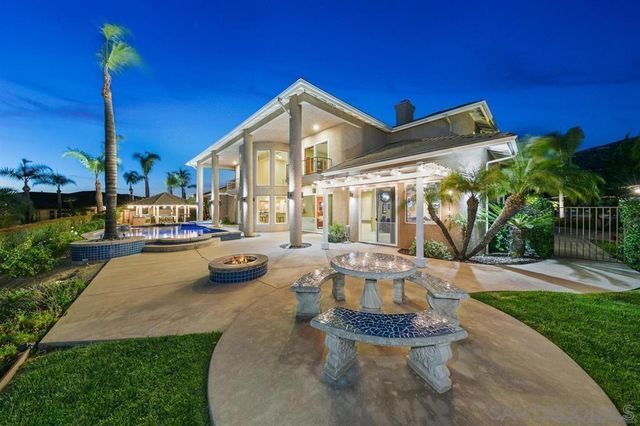 836 Camelot Pkwy, El Cajon, CA 92019