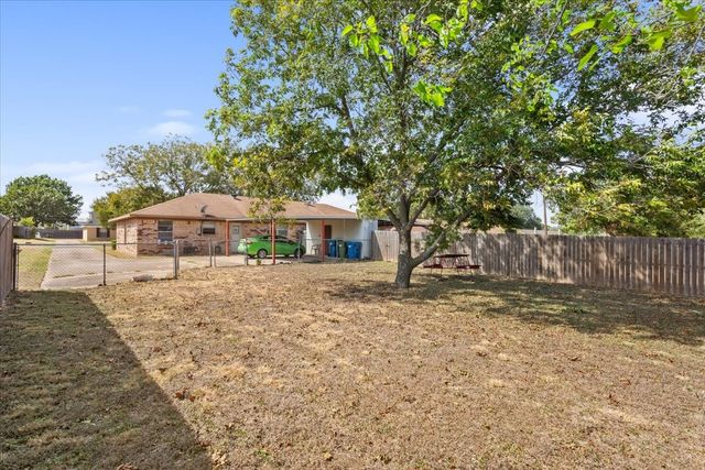 508 Karen Drive 512, Hewitt, TX 76643