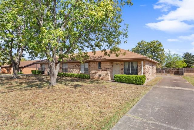 508 Karen Drive 512, Hewitt, TX 76643