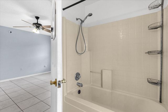 2056 COURTLAND BOULEVARD, Deltona, FL 32738