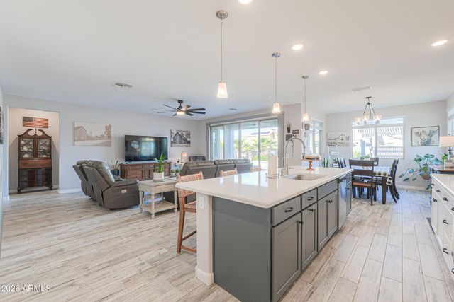 37312 W LEONESSA Avenue, Maricopa, AZ 85138