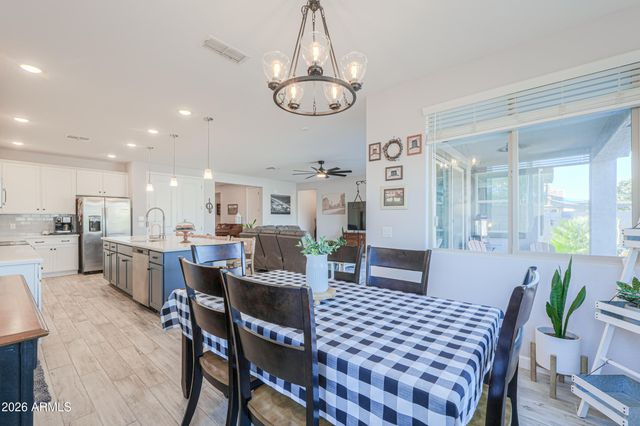 37312 W LEONESSA Avenue, Maricopa, AZ 85138