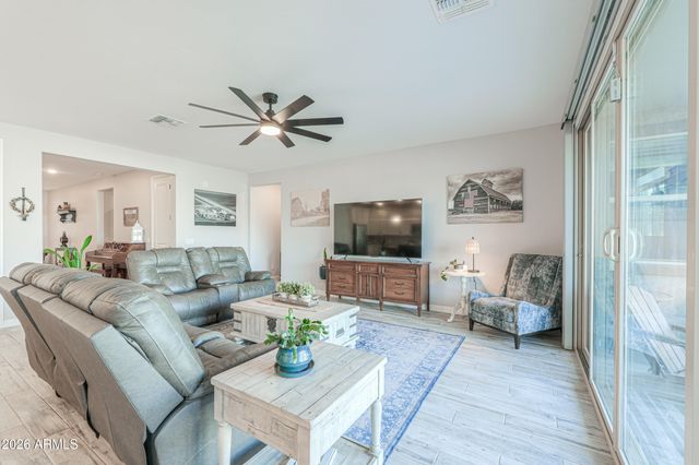 37312 W LEONESSA Avenue, Maricopa, AZ 85138