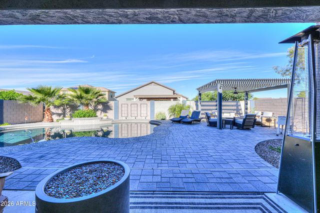 37312 W LEONESSA Avenue, Maricopa, AZ 85138