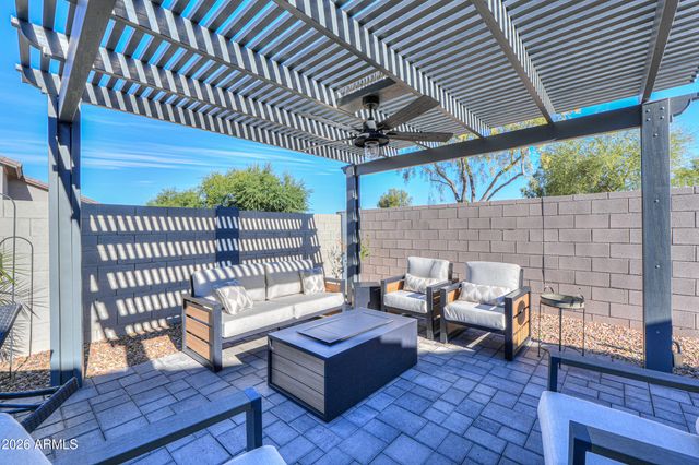 37312 W LEONESSA Avenue, Maricopa, AZ 85138