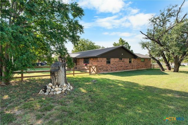 4540 County Road 107, Gatesville, TX 76528