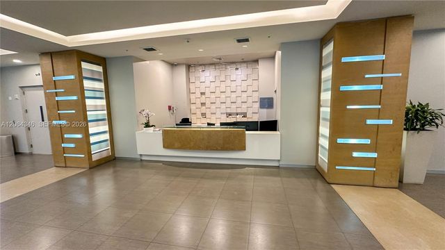 1900 N Bayshore Dr 3617, Miami, FL 33132