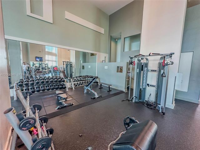1900 N Bayshore Dr 3617, Miami, FL 33132