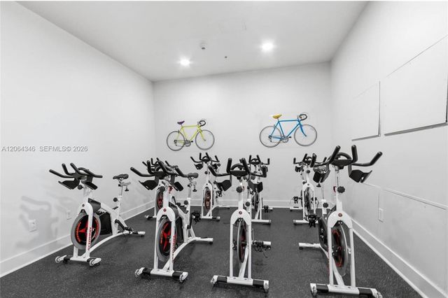 1900 N Bayshore Dr 3617, Miami, FL 33132