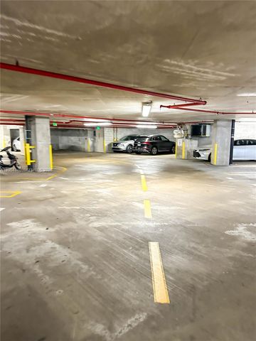 1900 N Bayshore Dr 3617, Miami, FL 33132