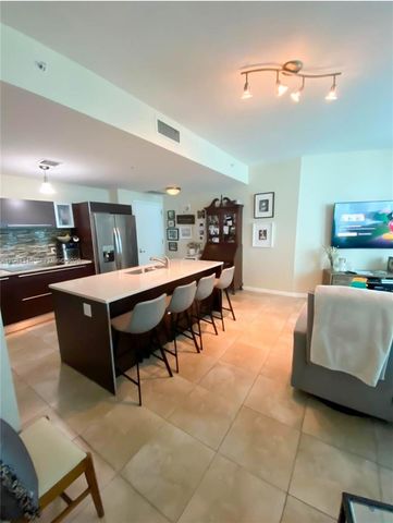 1900 N Bayshore Dr 3617, Miami, FL 33132