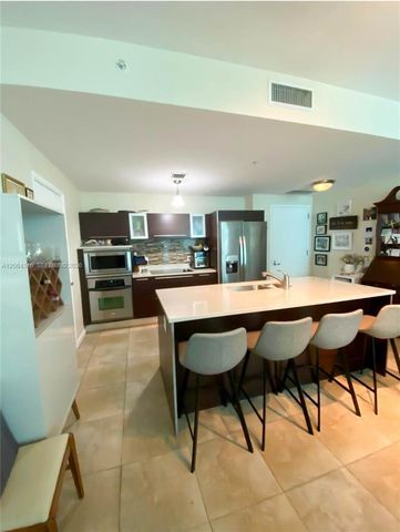 1900 N Bayshore Dr 3617, Miami, FL 33132