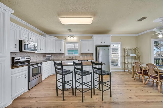 22329 Vista Del Mar, Galveston, TX 77554