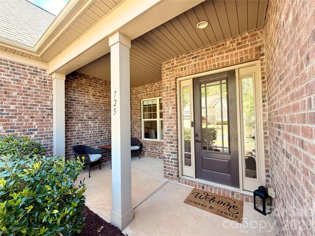 725 Kathy Dianne Drive, Fort Mill, SC 29707