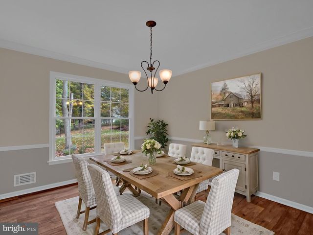 12 TWINING LN, Ewing Twp, NJ 08628