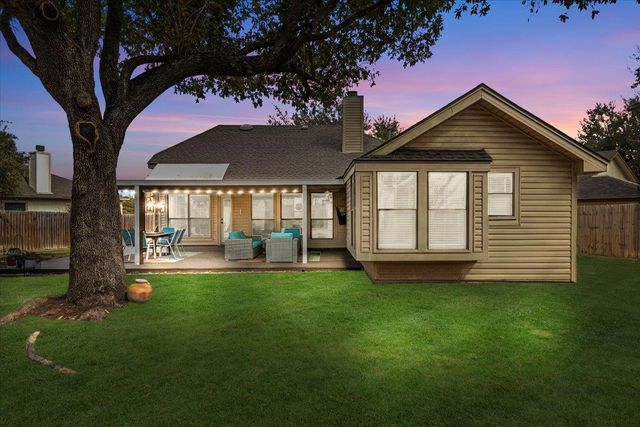 701 S Stuart CV, Leander, TX 78641