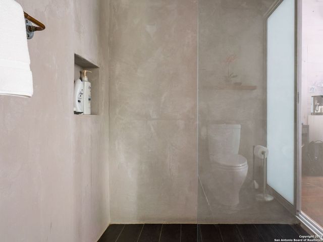 215 Beauregard, San Antonio, TX 78204