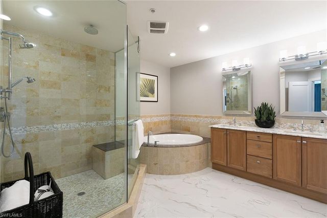 9123 Strada PL # 7510, Naples, FL 34108