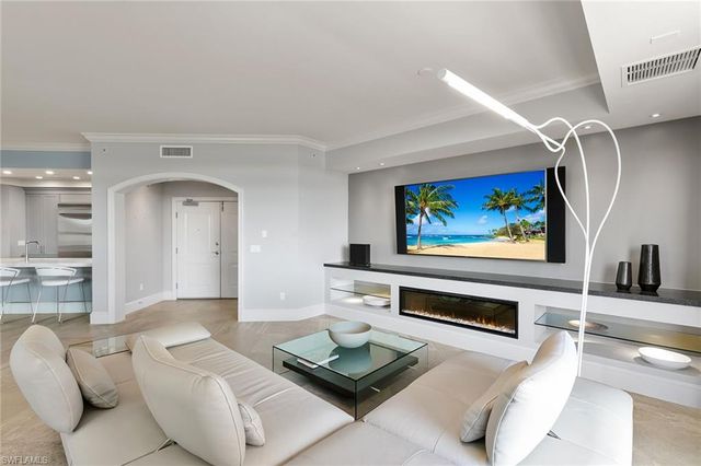 9123 Strada PL # 7510, Naples, FL 34108