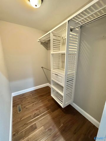 3395 Fry Gap Road, Arab, AL 35016