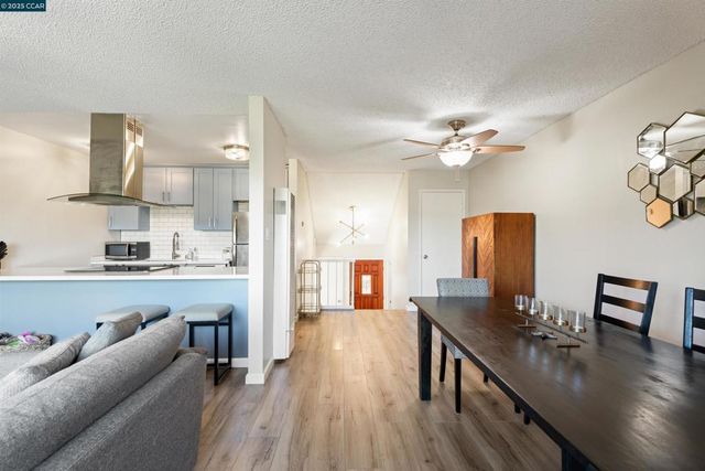 2420 Pleasant Hill Rd 4, Pleasant Hill, CA 94523