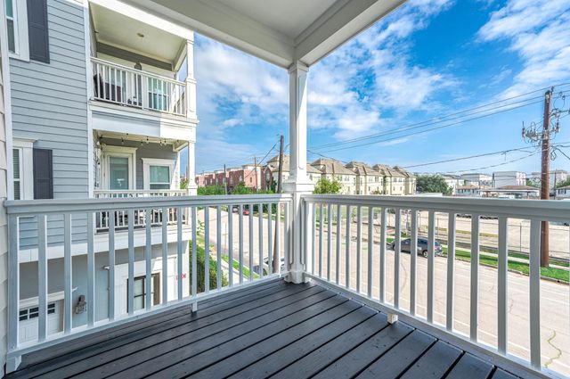 2524 Hutchins Street, Houston, TX 77004