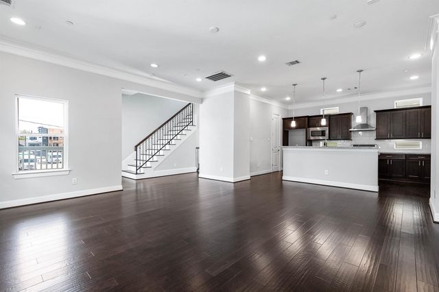 2524 Hutchins Street, Houston, TX 77004