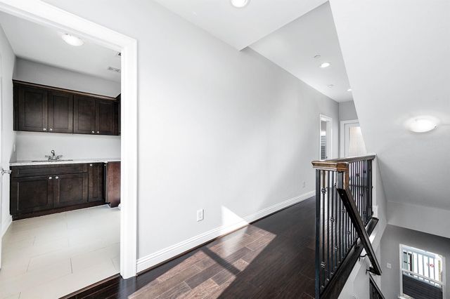 2524 Hutchins Street, Houston, TX 77004