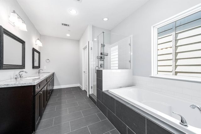 2524 Hutchins Street, Houston, TX 77004