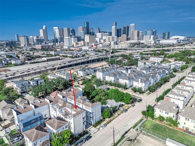 2524 Hutchins Street, Houston, TX 77004