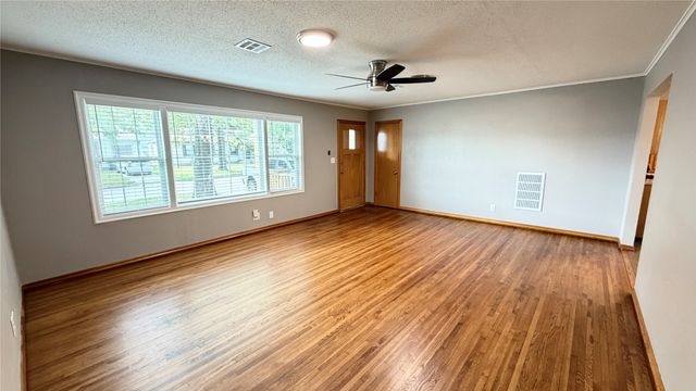 5007 S Quincy Avenue, Tulsa, OK 74105