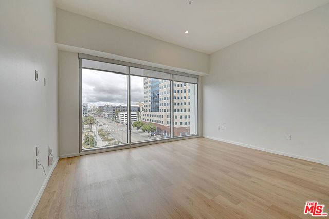 200 W Ocean Boulevard 305, Long Beach, CA 90802