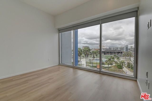 200 W Ocean Boulevard 305, Long Beach, CA 90802