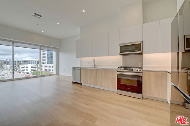 200 W Ocean Boulevard 305, Long Beach, CA 90802