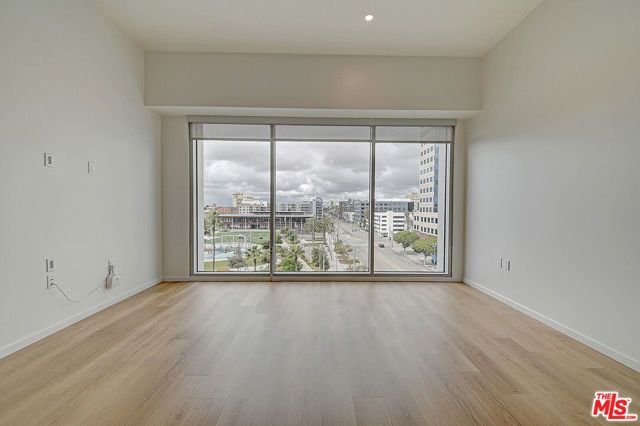 200 W Ocean Boulevard 305, Long Beach, CA 90802