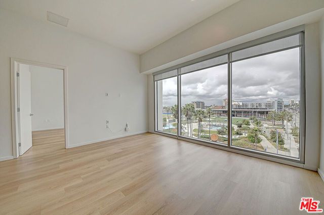 200 W Ocean Boulevard 305, Long Beach, CA 90802