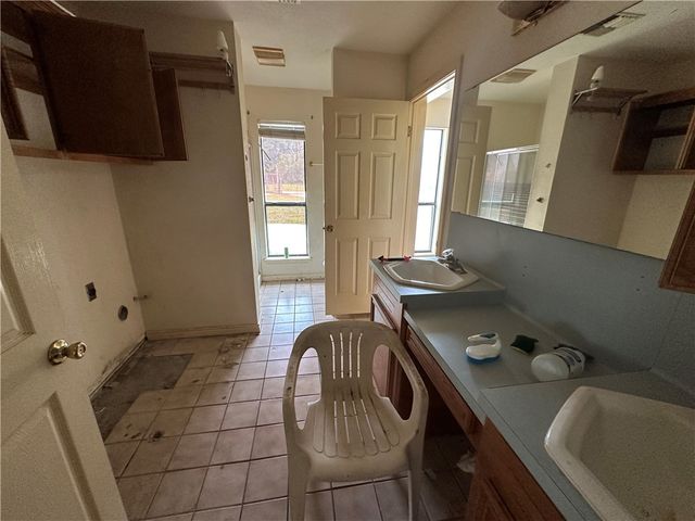 417 Linnet, Corpus Christi, TX 78418
