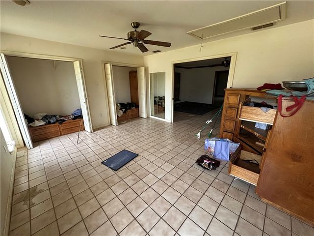 417 Linnet, Corpus Christi, TX 78418