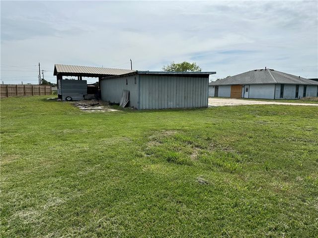 417 Linnet, Corpus Christi, TX 78418