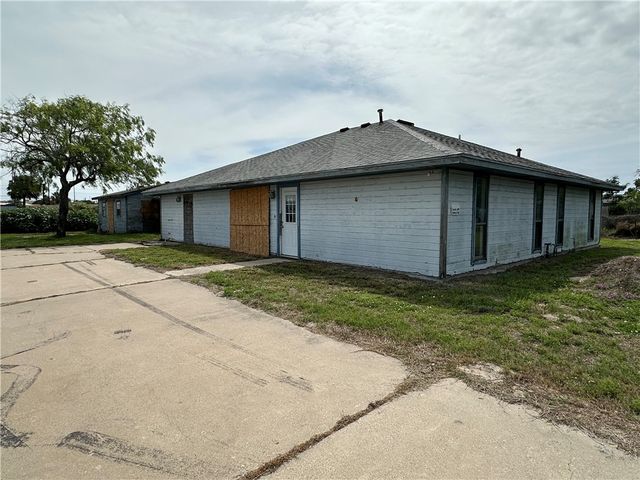 417 Linnet, Corpus Christi, TX 78418