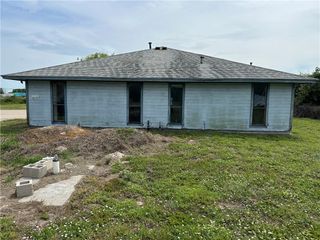 417 Linnet, Corpus Christi, TX 78418