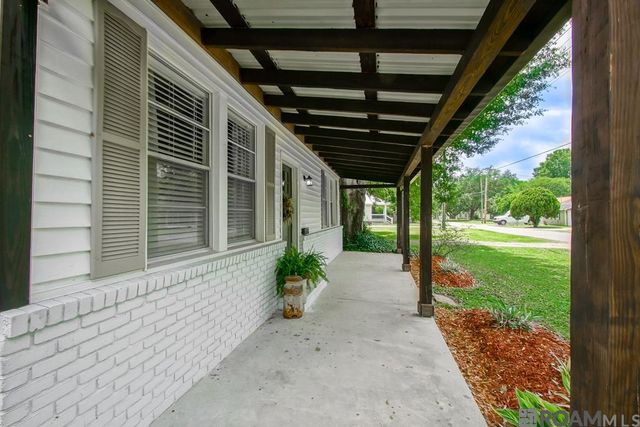 110 St Jude St, New Roads, LA 70760