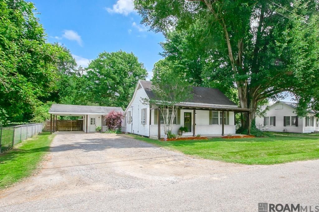 110 St Jude St, New Roads, LA 70760
