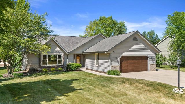 N60W24612 Lynette PASS, Sussex, WI 53089
