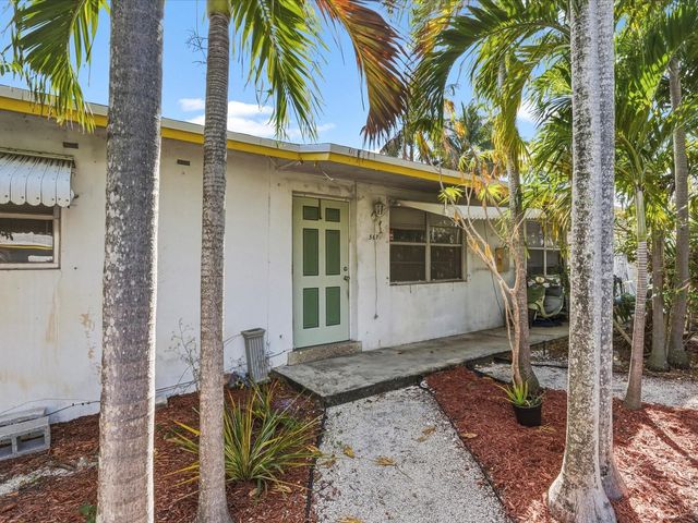 560-564 NE 34th Street, Oakland Park, FL 33334