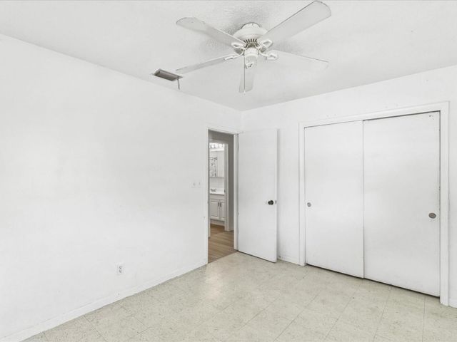 560-564 NE 34th Street, Oakland Park, FL 33334