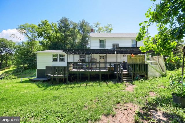 229 SHAUFFNERTOWN RD, New Cumberland, PA 17070