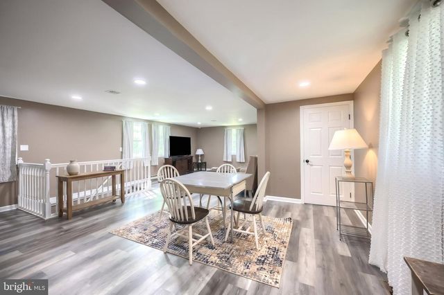 229 SHAUFFNERTOWN RD, New Cumberland, PA 17070